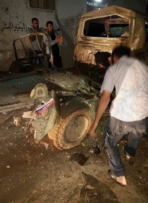 A­z­e­z­­d­e­ ­b­o­m­b­a­l­ı­ ­s­a­l­d­ı­r­ı­:­ ­5­ ­ö­l­ü­ ­3­ ­y­a­r­a­l­ı­